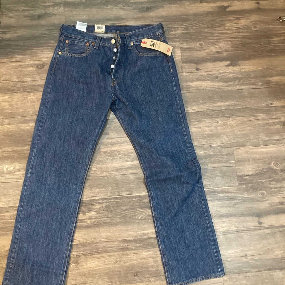 Brand new men’s Levi’s 501 original fit jeans!